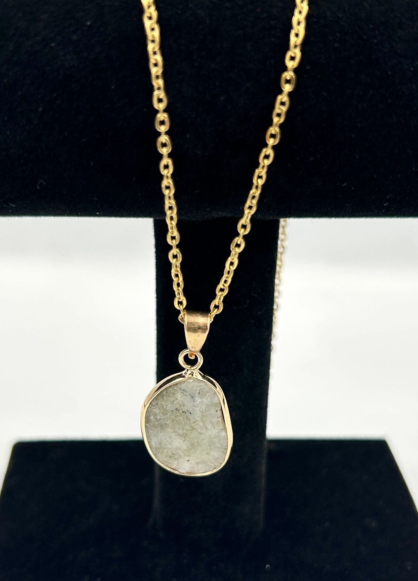 Labradorit Yassı Taşlı Kolye