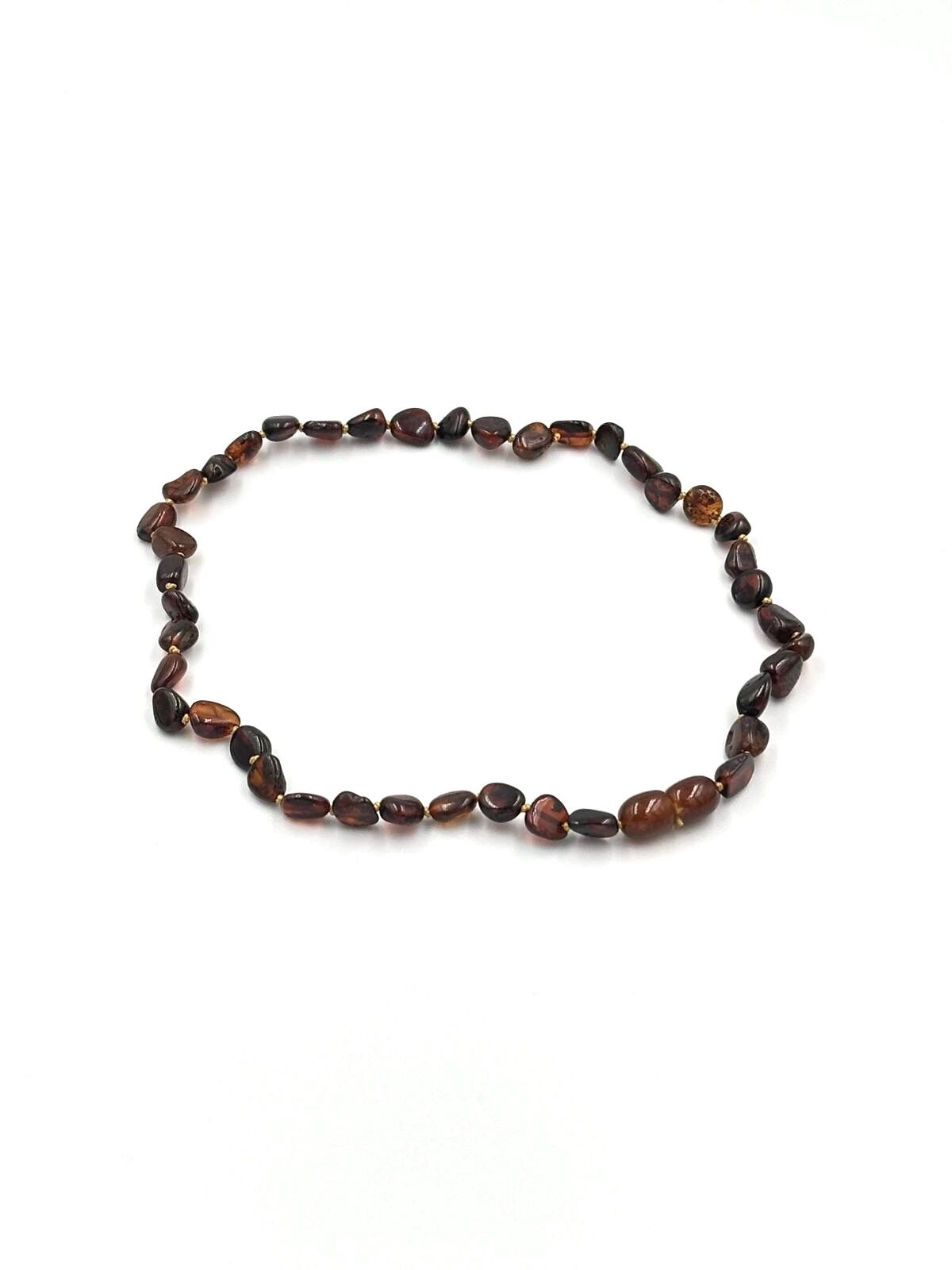 Kehribar Bebek Kolyesi