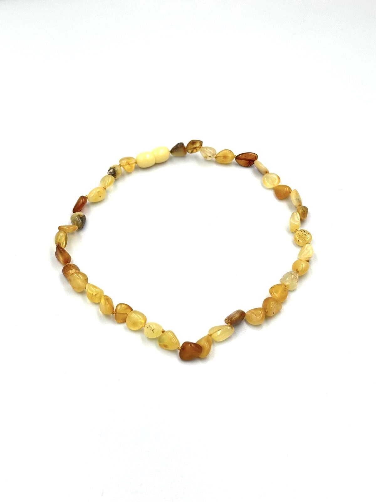 Kehribar Bebek Kolyesi